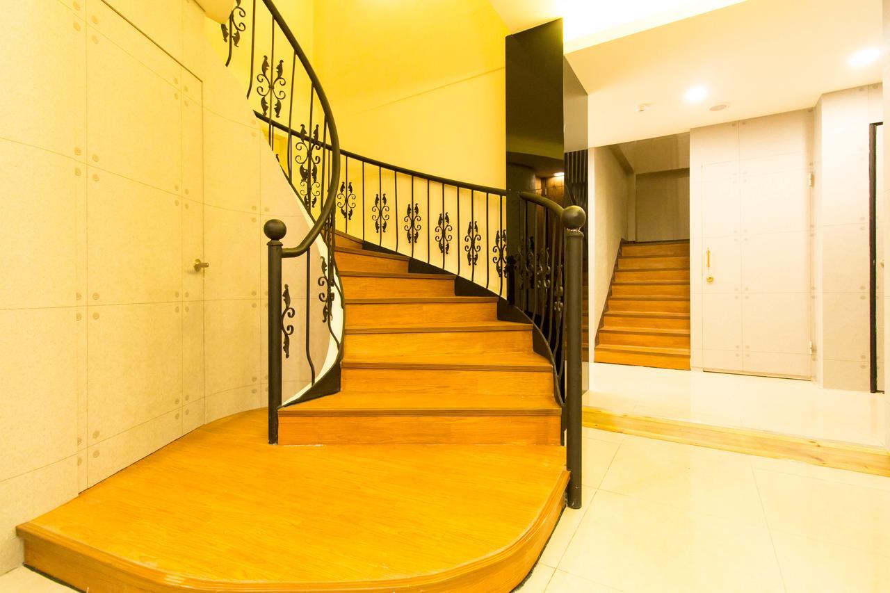 Ruocing Hot Spring Hotel Jiaoxi Esterno foto